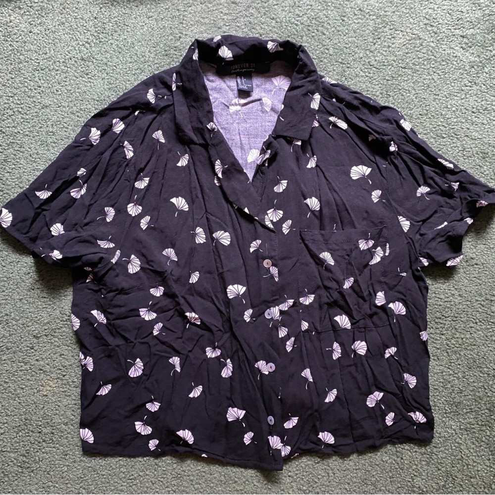 Forever 21 Black And White Fan Print Retro Style Rayon Button Up Shirt Large
